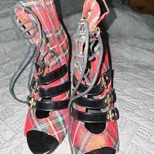 Plaid Lace-Up Peep Toe Heels